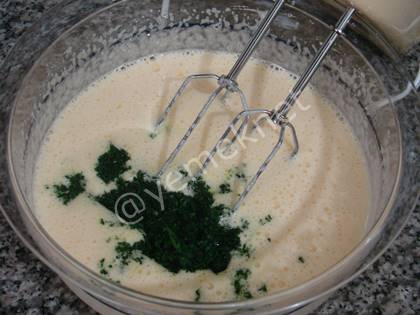 Ispanaklı Kivili Pasta